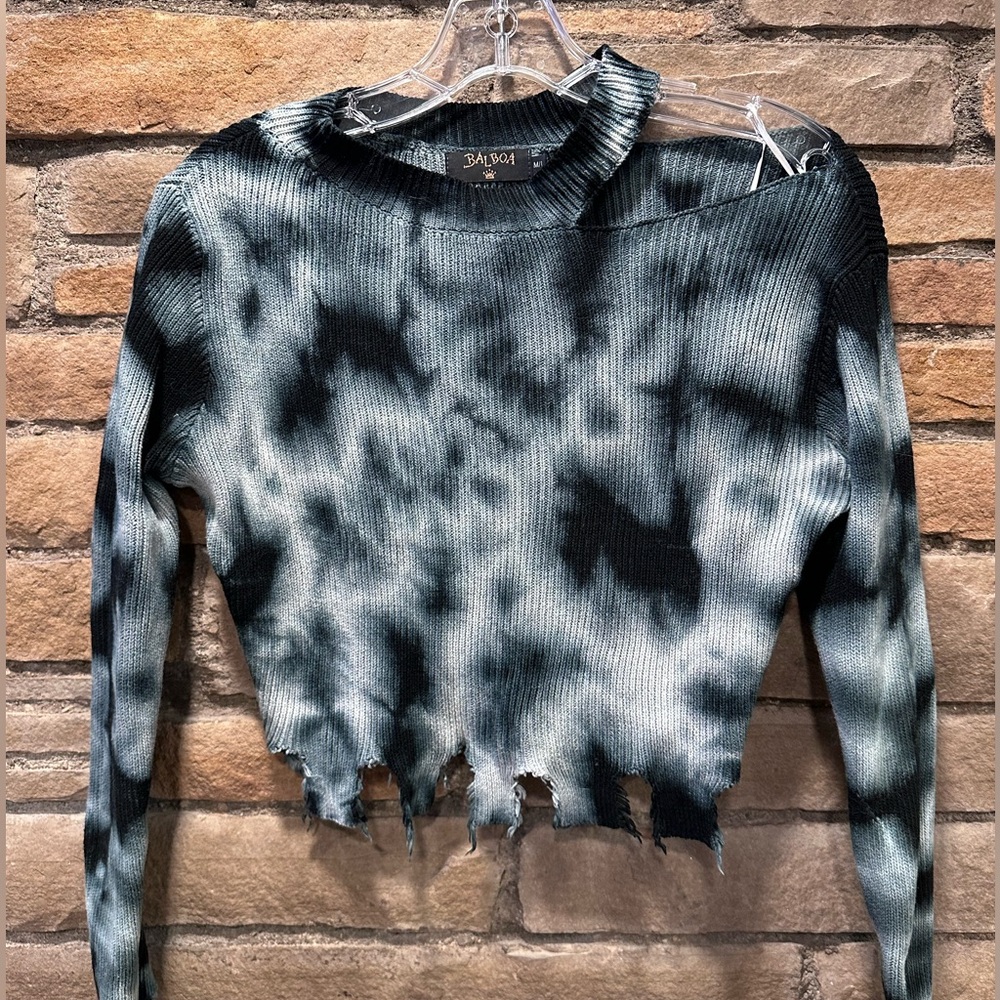 Tie Dye Cutout Shoulder Sweater Juniors M/L